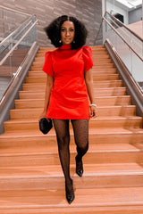 HOLLY CHIC